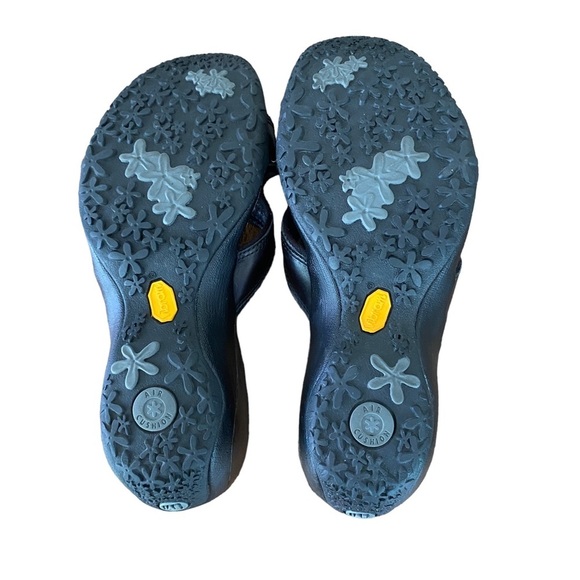 MERRELL Slide Sandals Dewberry Black Wedge Leather Women's Size 7 - Picture 9 of 10